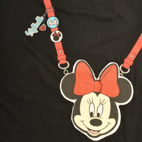 Disney - Picture 4 of 4